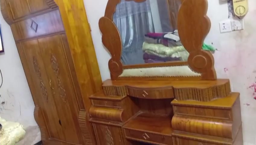 غرفة نوم • مستخدمة ٤ سنين • بابل/مشروع المسيب