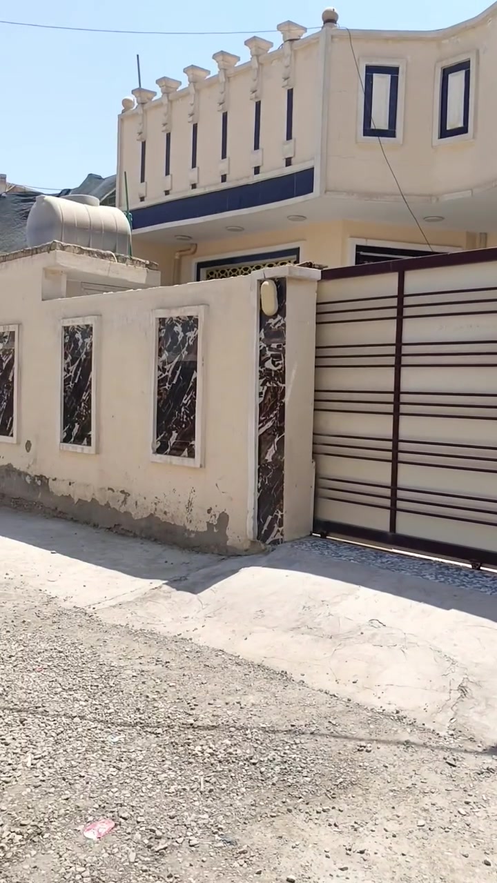 السلام عليكم بيت لبيع فقط المساحه 162البيت خير من لله سقوف ثانويه مي وكهرباء سيراميك بور سلين وسطح شتايكر البيت قاط ونص البيت مفول العنوان بغداد جسر ديالئ الكرغوليه سدت جبور السعر وتفاصيل اكثر التصال ع الرقم ضاهر فوك الشاشه //***********//***********@@
