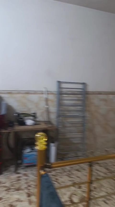 🏠 مشتمل للبيع في الدورة – أبو دشير

📍 الموقع: الدورة – أبو دشير، خلف المركز، بالقرب من بيت جبارة
📜 طابو ملك صرف
📐 المساحة: 75 م²

🔹 الطابق الأرضي:

- غرفة
- استقبال
- مطبخ
- صحيات عدد 2

🔹 الطابق الثاني:

- غرفتين نوم
- حمام
- بيتونة

📞 للاستفسار والاتصال:
***********