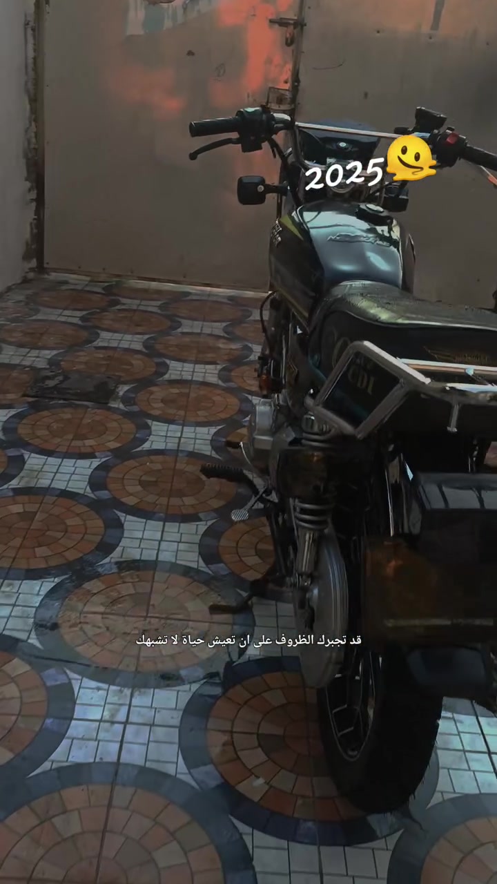 للبيع SAVINY موديل (2025)اوراق كهربئيات شغاله مكينه مامفتوحه دراجة شلعه ومعدل مابيه كل نقص سعر 650 وبيه مجال رقمي (***********)
