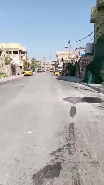 السلام عليكم الدار للبيع موقع البيت كيعان ابو درع مقابيل قطاع 79 طابقين بلوك 90متر متوفره كافه الخدمات السعر 70 او بي مجال ***********
