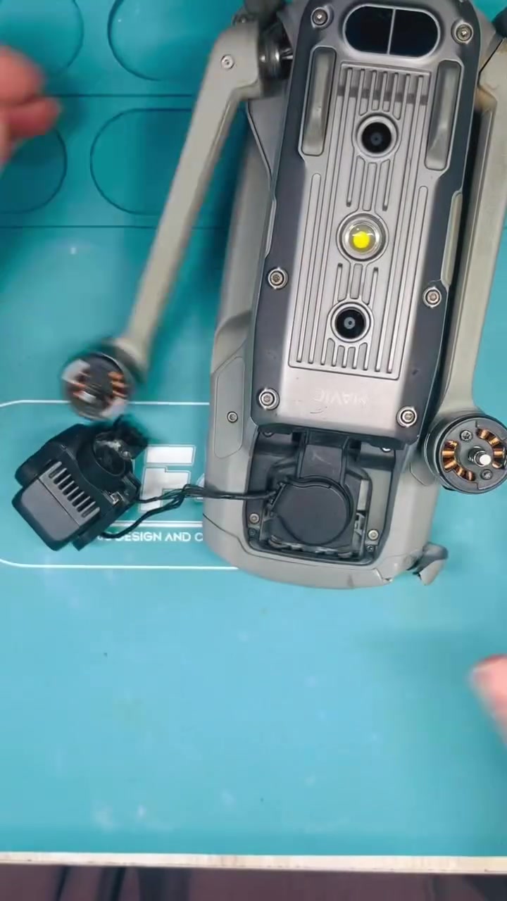 🔧 DJI Mavic Air 2 Repair

تبديل جيمبل DJI Mavic Air 2 وإصلاح الذراع المتضرر في Goran Shop

گۆڕینی جیمبەڵ و چاککردنەوەی بازووی DJI Mavic Air 2 لە Goran Shop.

DJI Mavic Air 2 gimbal replacement & arm repair — professionally repaired at Goran Shop.

📍 Sulaymaniyah – Raparin – Mili Mall
🌐 www.goranshop.com
📱 WhatsApp: ***********

#DJIMavicAir2 #DJIRepair #MavicAir2 #DroneRepair #DJIالعراق #تصليحDJI #چاککردنەوەی_درۆن
