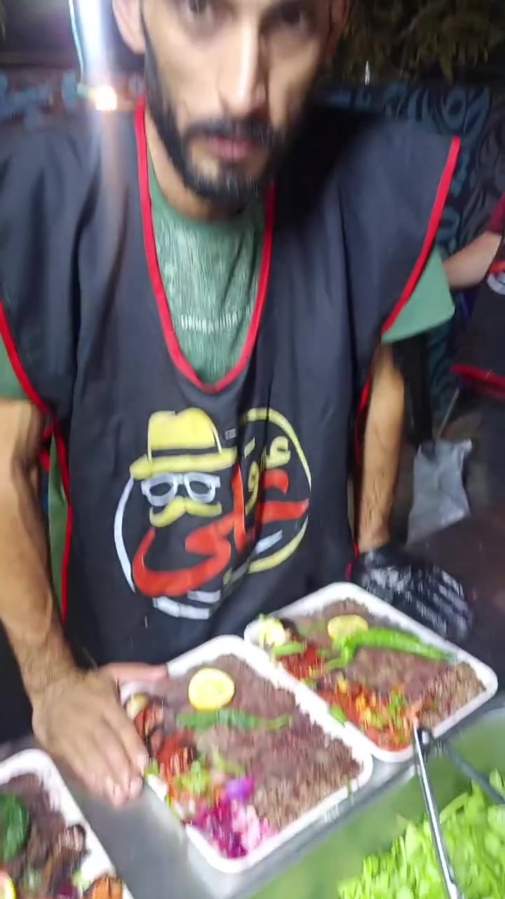 #يالله سبوع العروض
تعلن مشويات عمو علي 
كيلو كباب لحم ب18+طماطه وبصل +بطل بيبسي 
كيلو كباب دجاج ب10الاف 
كيلو تكه دجاج 12الف 
كيلو اجنحه ب12الف 
كيلو تكه لحم 20الف 
كيلو معلاك20الف 
جميع النفرات النفر ب 10الاف 
العنوان العامريه شارع العمال الشعبي 
***********رقم الحجز والتوصيل 
وقت التجهيز والواحده الظهر
