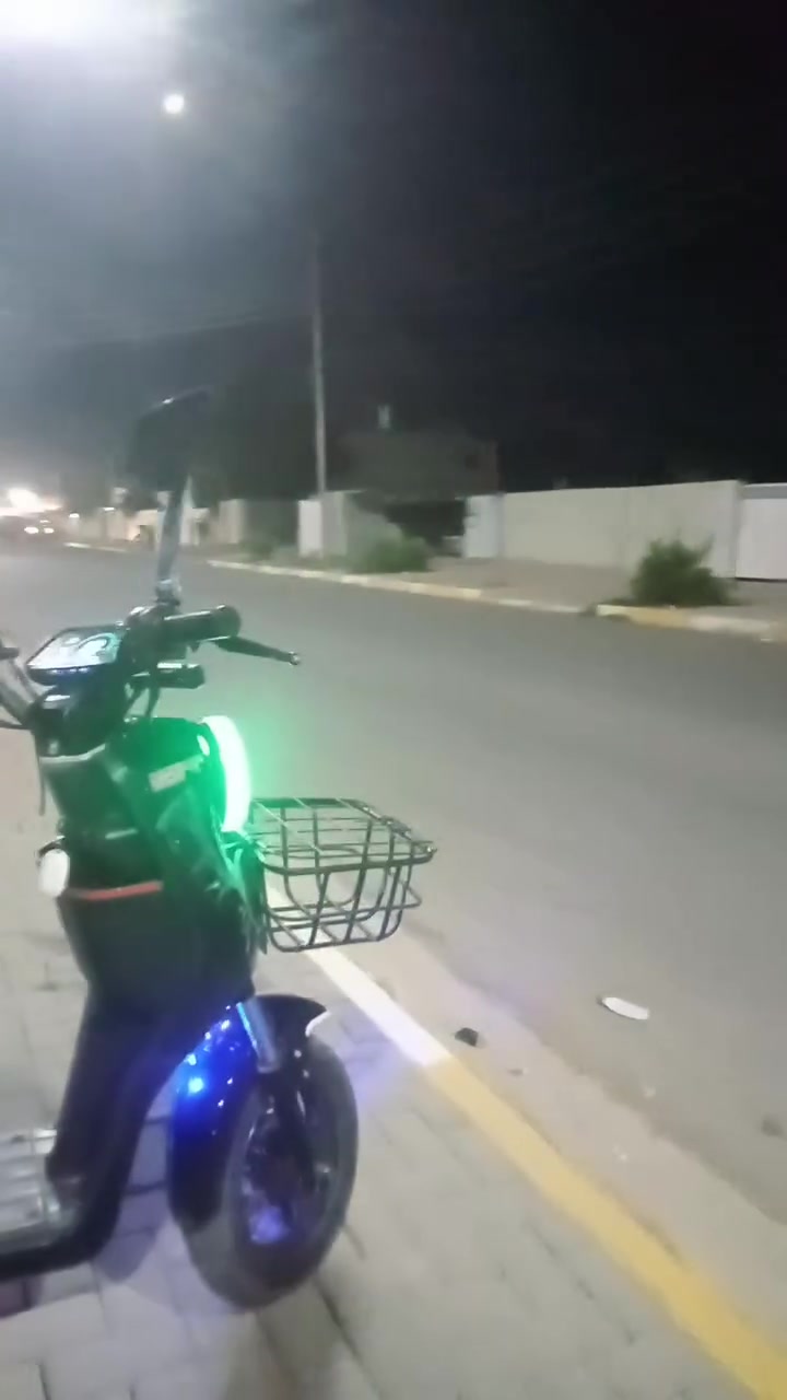 السلام عليكم 9 موديل 26 مستخدم شيء قليل موتور نظيف كهربائيات شغاله سرعه 109 موتور نظيف جواهر جدا موتور مستخدم شيء غليل كهربائيات وشغاله ماطور خمس بطاريات دبل موتور نظيف مالجينيا السعر 375 وبيا مجال موتور موديل 26 استخدم شغله بطاريات ***********
