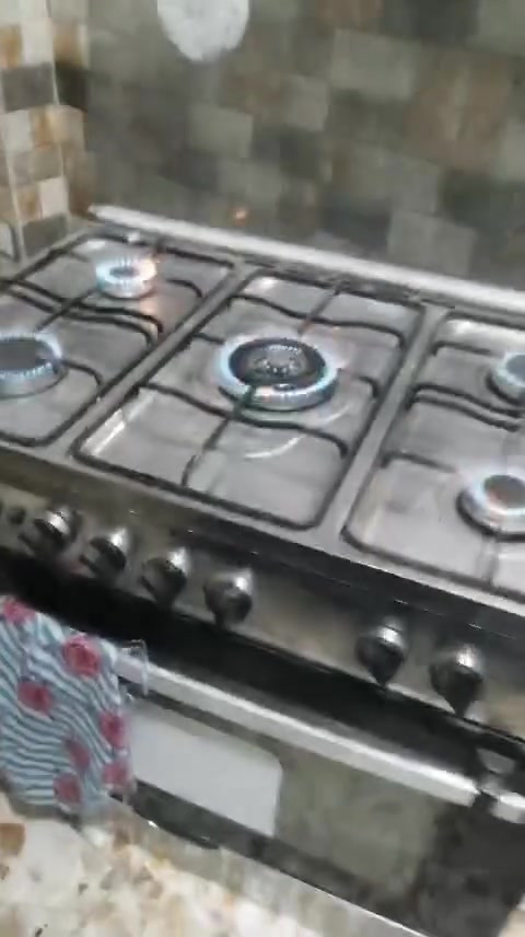 جرباية نفرين • كاونتر خشب • عربانة طفل