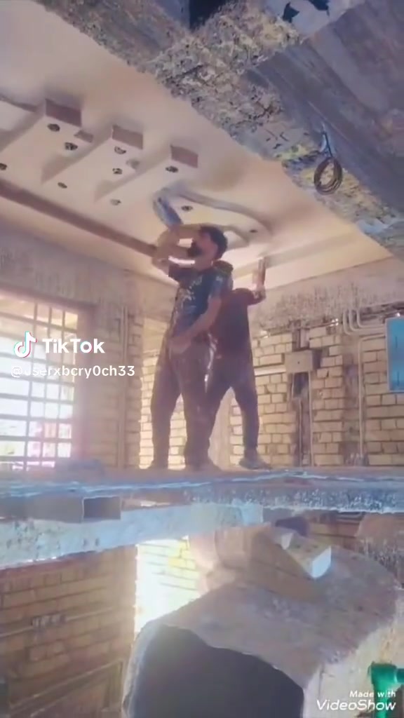 كادر لبخ بياض خلفات من الانبار مبيت بنفس موقع شغل درجه اوله ستلام مهندس وهذه رقمي *********** وبيك خير وتدلل تشميع جص وبورك بغداد فقط لتزام بالموعد
