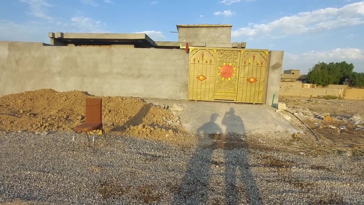 من رخصه صاحب الكروب
*بيت للبيع العنوان: ( قريه الحاج داود سلمان او قريه السعيدات تبعد عن سيطره مدخل النهروان ١٠٠ متر)
*البيت زراعي مساحه( ٢٢٠) متر واجهه(١١متر) نزال(٢٠)متر
* البيت يحتوي على استقبال (٤×٦)
مطبخ(٤×٥) صاله(١١×٤) غرفتين(٤.٥×٥)
((البيت بناء بلوك جديد سنه 2026 بواري مجاري كهرباء شغل درجه اولى ))
**** للاتصال (***********)****
لا يوجد خاص فقط واتساب و اتصال على الرقم اعلاه

