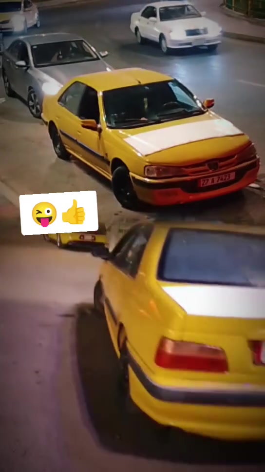 السلام عليكم سياره للبيع بيجو باص موديل 13 سياره بيها ضعف بس ماكينه خيط بخار السعر 33 ابيها مجال للشراي هذا رقم الهاتف ***********

