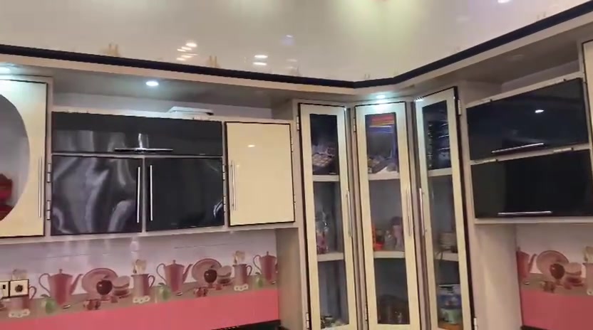 سلام عليكم كاونتر للبيع 3 في 4 السعر 1850 بيه مجال العنوان سوق الشيوخ الرقم ***********
