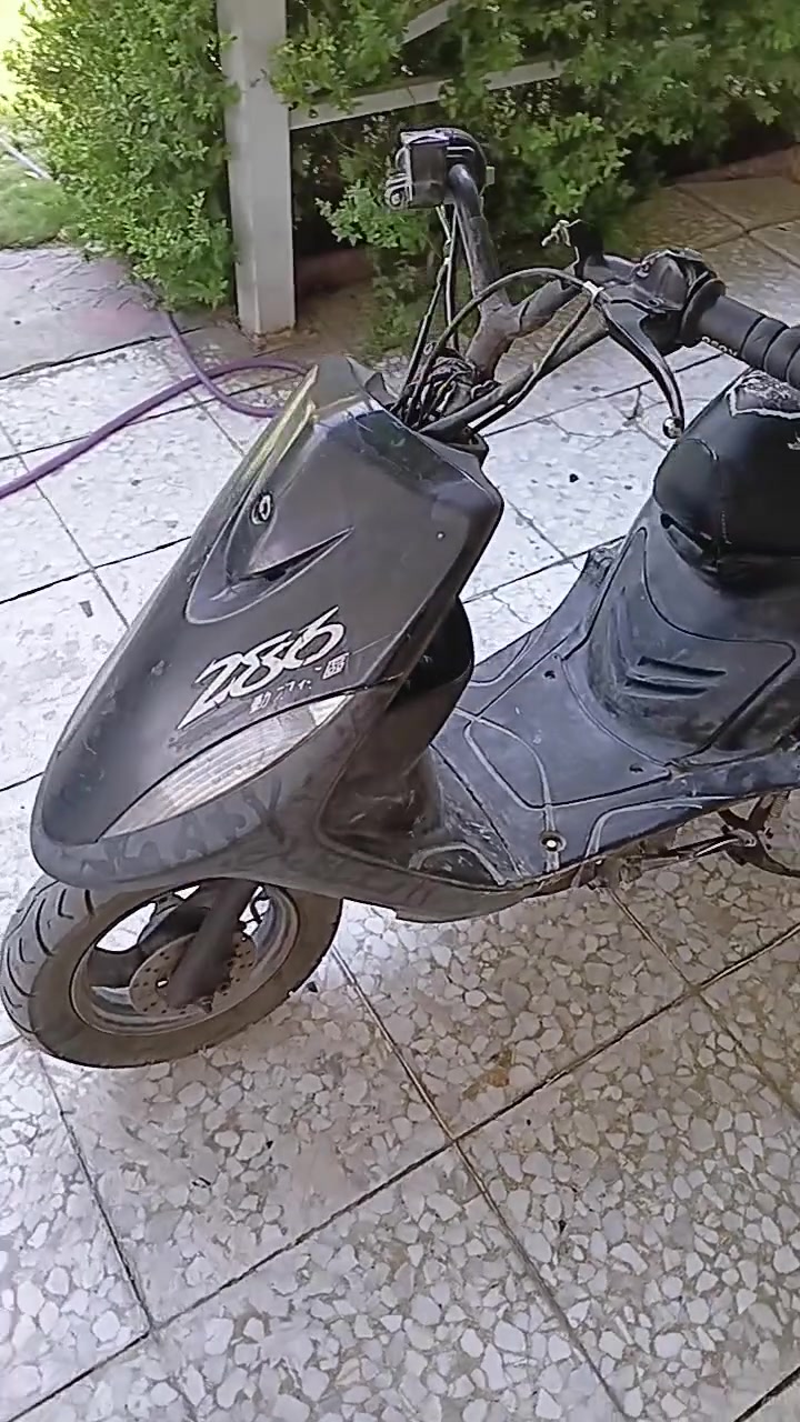 سلام عليكم دراجه ماكس عدله بوشه بلادي دراجه اكفلك مكينتهه ناقصهه صارنصه ومستحقه تبديل خرز وسعر 300رقمي ***********
