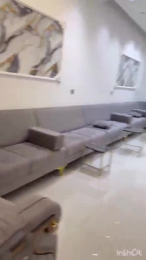 مزرعة للإيجار اليومي 🏡🌳

📍 الموقع: بغداد –الزعفرانية

✔️ أجواء هادئة ومناسبة للعوائل والشباب 

✔️ مساحة واسعة وخدمات متوفرة

✔️ مثالية للراحة والونسة

📌 للحجز والاستفسار يرجى الاتصال أو المراسلة على واتساب: 

 📞 ***********

 موثقة  بتطبيق اجرلي لسياحة المزارع في العراق
