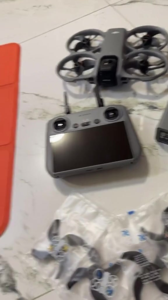 DJI Avata ٣٦٠ • استعمال أسبوعين • حالة ممتازة
