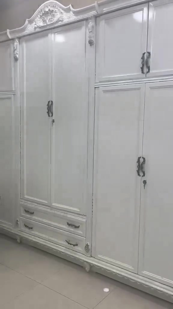 سلام عليكم غرف نوم صاج عراقي  اخت الجديده للبيع السعر مليونين وبيهه مجال/*********** /***********
