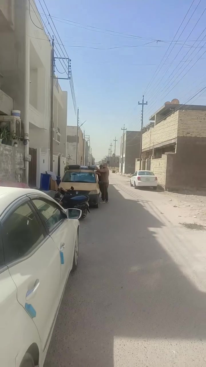 🌀❄50متر تونات طابقين للبيع
مناسب جدا جدا لشراي
2نوم

2حمام

 الدوره زراعي بدايه هورجب مجمع الشواطي
 
خدمات كامله من كلشي
للاستفسار واتساب***********
