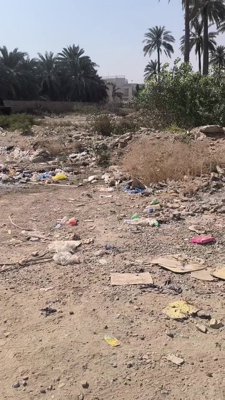 قطعة ارض مساحتها 130متر موقع مميز للبيع قريبة على الشارع الرئيسي والمدارس للاستفسار اكثر الاتصال بالرقم ***********لعرفة السعر مع باقي التفاصيل
