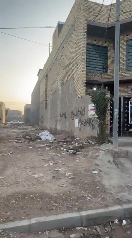السلام عليكم قطه ارض طابو للبيع المساحه 200 متر في حي الجامعي المربع  الاول النزله الاولى للاسفتسار راسل الرقم *********** او مراسله الصفحه
