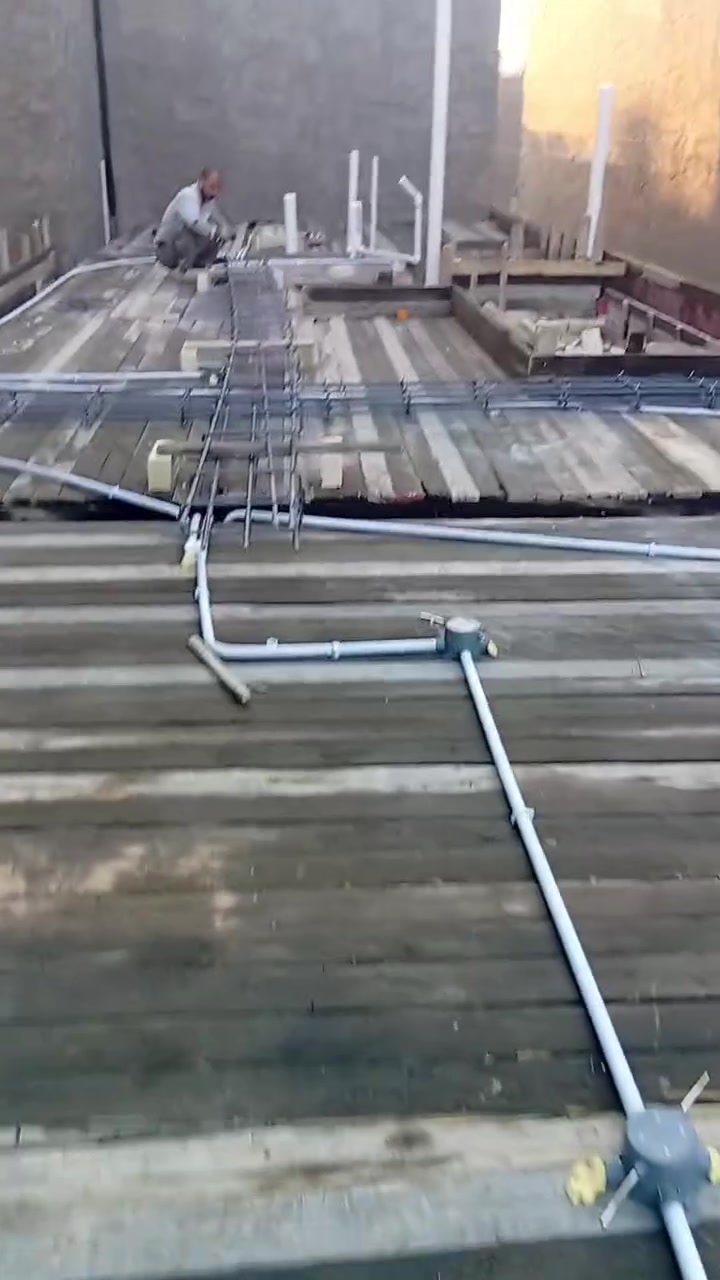 نجاره وتسليح وصب شغل درجة اولى واستلام مهندس ومخافة الله بالعمل ابوعلي النجار هذا رقمي بي واتساب بغداد فقط ***********
