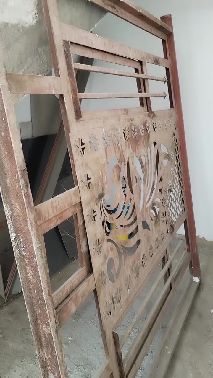 شباك حديد • ٢×٢ • شعلة دوانم