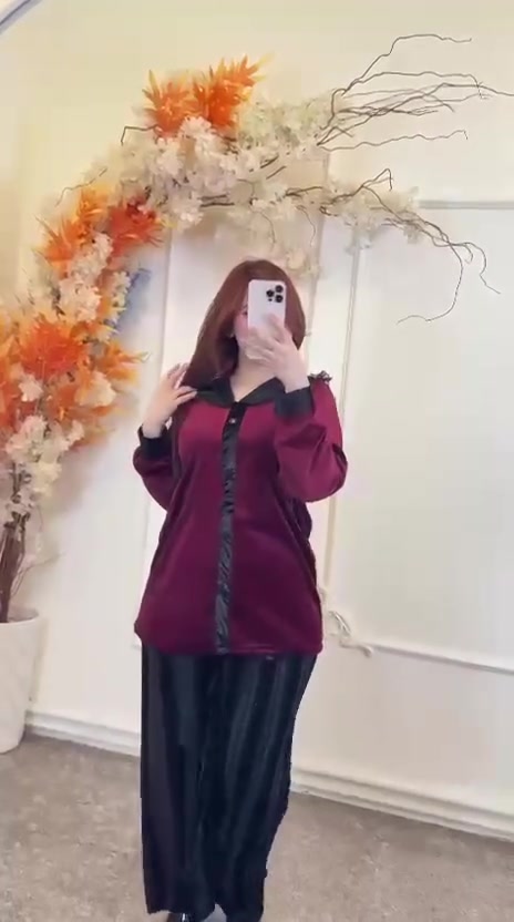 ملابس • لا تفاصيل