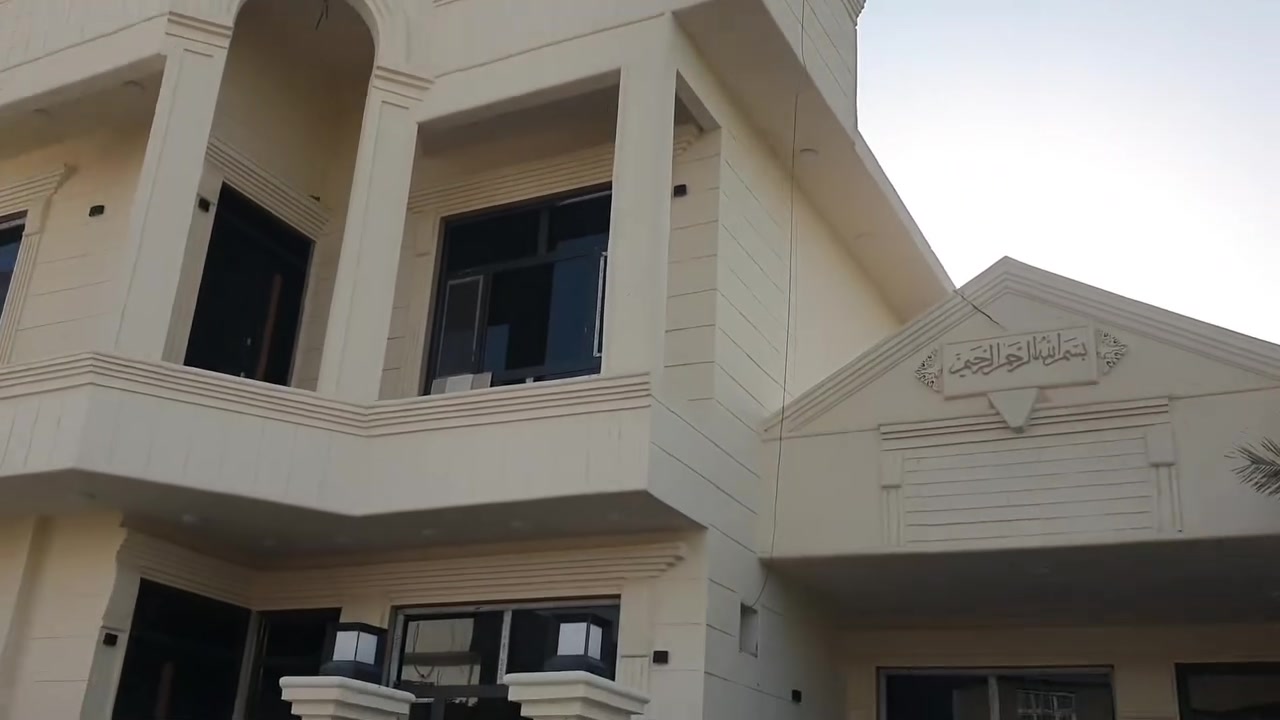 السلام عليكم ديكورات الخ ملكي للاستفسار الخاص او الاتصال 
***********
