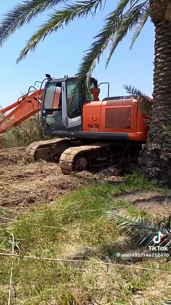 يالله
السلام عليكم زت اثري للبيع موديل ٢٠١٣ جاهزه ع اخر حبايه من الحداديه الصرف المخضه المحرك تحويل مباشر  موجوده ع سريع بغداد الحله جاهزه للشغل تبريد صلج الصرفه ٧٠  ٧ رولات السعر ٣٠٠ 
***********
