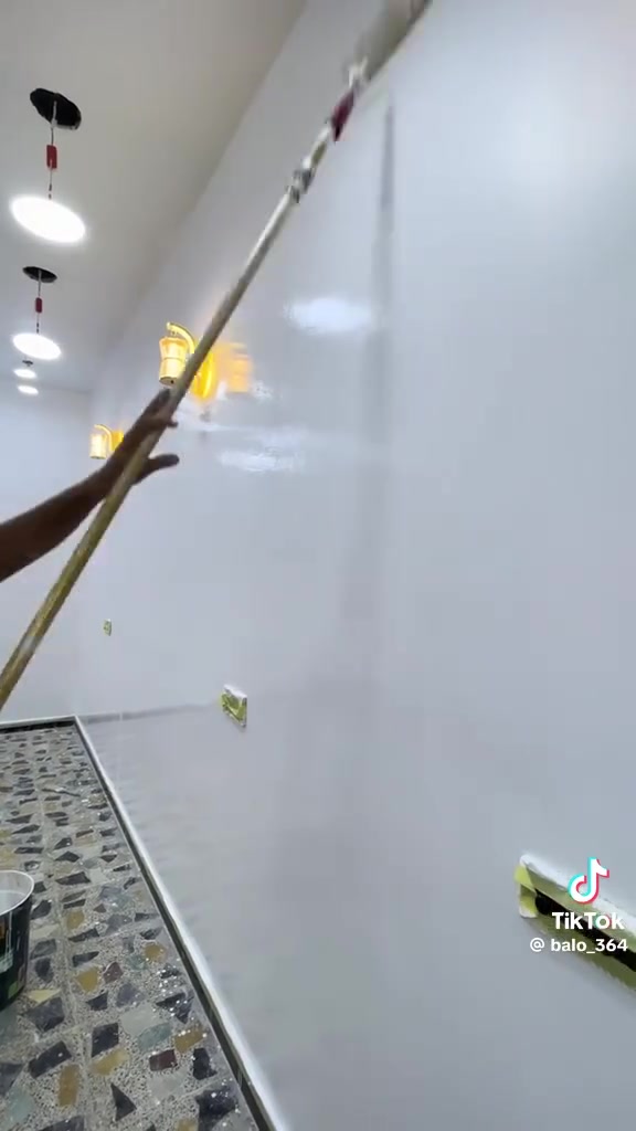 "خدمات الصبغ والتصليح بجودة عالية، تصميم فخم، وصيانة متقنة. ننجز أعمالنا بدقة وبأفضل أنواع المواد. احصل على شغل متقن الآن!"***********

