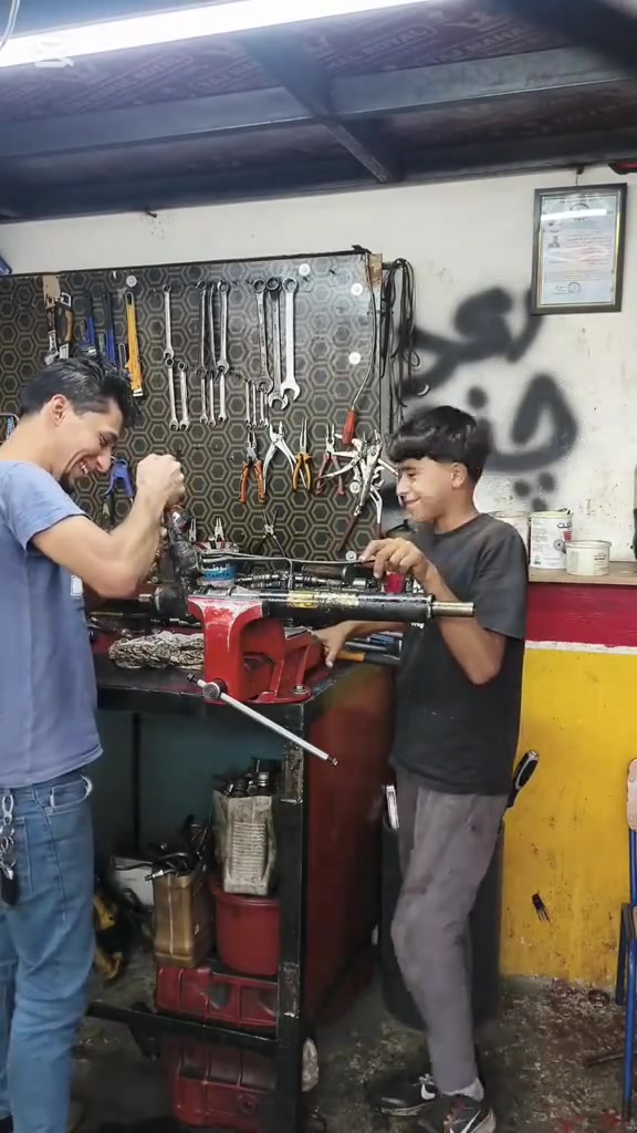 ومن الله التوفيق🤲
 
تچفيت مشط استيرن كيا حمل

ورشه تصليح السيارات من حداده طخم  +تصليح باور استيرن مع ضمان جميع أنواع السيارات    العنوان موصل مجمع السلام قرب بانزخانة التأميم  رقم المحل 8
بإدارة رعدچنو وحازم الخيرو 

***********
*********** واتساب
