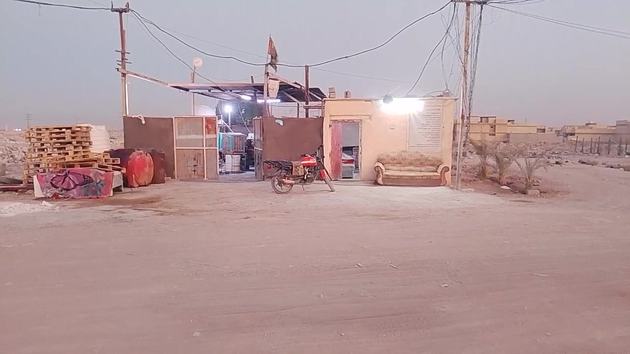 موقع البيع  حي الجهاد يحتوي على ثنبن مكاين افيكو 120تنصيب جديد  الحمل 650امبير قابل للزياده الاستفسار اكثر الاتصال ***********
