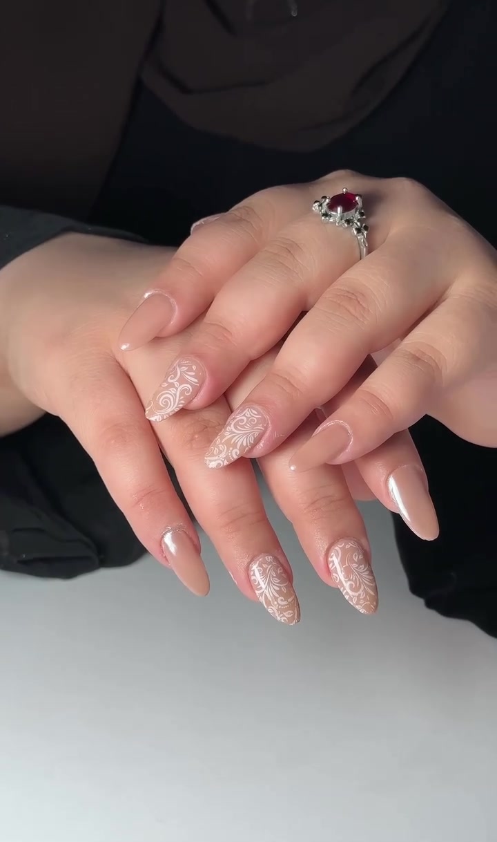 🤍 مركز الشرق الأوسط الطبي الخيري 🤍

✨ قسم الأكريلك ✨

💅 نوع العمل: أكريلك مؤقت
👩🏻‍🎨 الخبيرة: نور علي

📍 العنوان: ذي قار – قضاء الشطرة – مدخل حي المعلمين – قرب صورة السيد الحكيم

📞 للحجز والاستفسار: ***********
