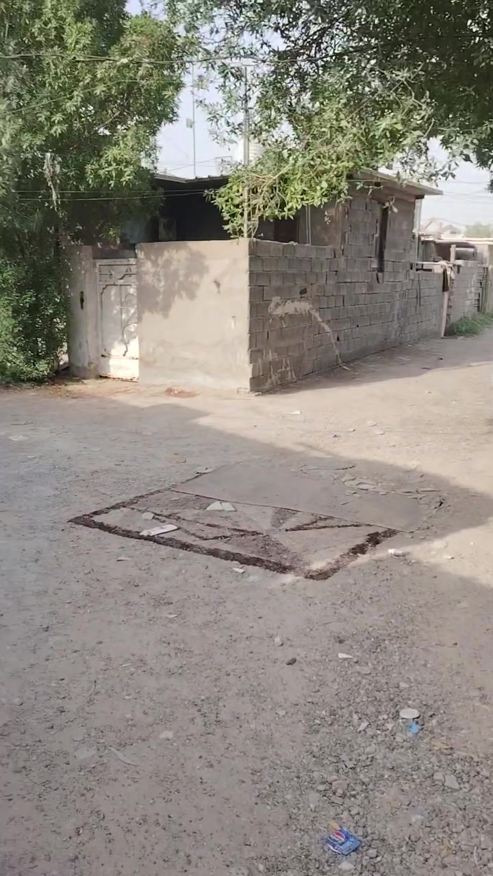 السلام عليكم  محل متكون من أسواق  البيع
بغداد حي العدل خلف أسواق الربيع  في مجمع تجاوز شغله خير من الله  سبب البيع العدم التفرغ
السعر 5 مليون وبي مجال
***********
