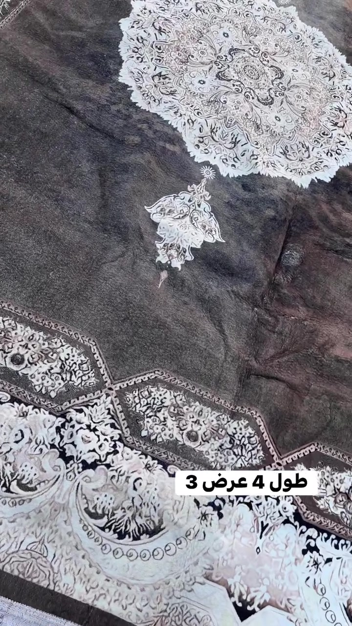 فراش • نظيف • مستعمل سنة