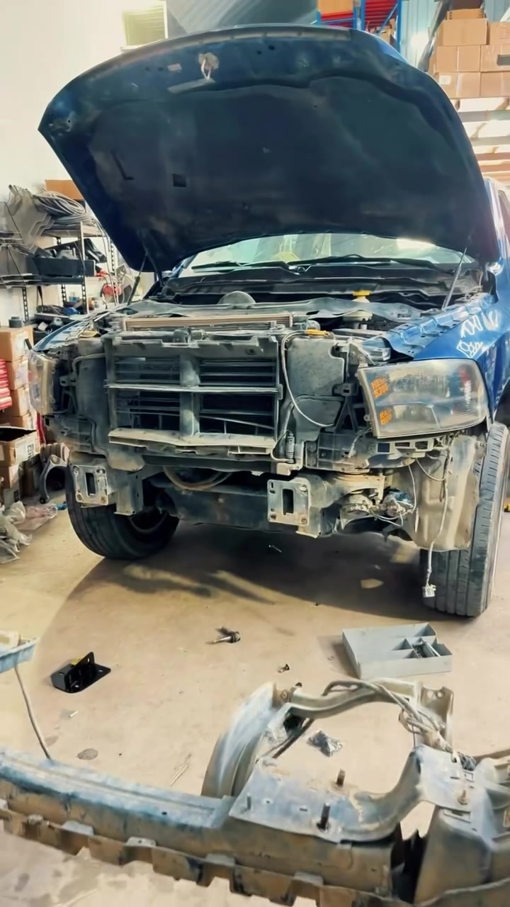 دعاميات CAR WOLVES 
ليست الافضل بالعراق فقط و انما الافضل بالعالم 
و نتكلم بكل ثقة لان وضعنا كل خبرتنا و جهودنا بها 
من نوع معدن الى نوع طلاء و تفاصيل كل زاوية و انحناء 
الافضل السعر الانسب بعالم مقارنة بأي براند عالمي 
عندنا لا تتجاوز 600$ !! نعم لا تتجاوز هذا السعر 
زورونا في البصرة - صناعية حمدان على شارع العام D15 
📞*********** 
#العراق #رام #RAM #دعاميات #اوفرود
