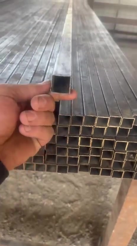 السلام عليكم عنوان بغداد جرف نداف ***********
