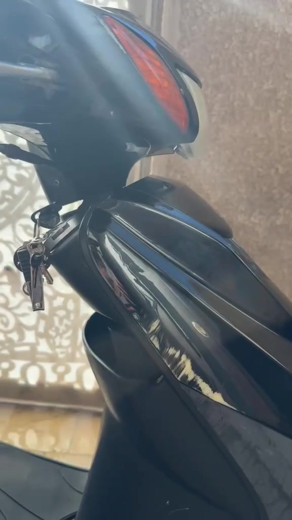 سلام عليكم للبيع اكزاز بغداد الكاظمية *********** سعر مليون ٣٥٠ نضافه ٩٥
