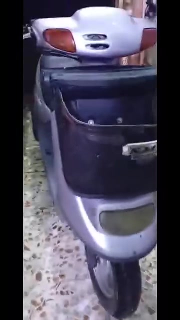 ***********
