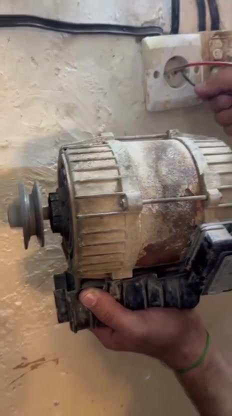 عندي ماطور نحاس مال مبرده شغال فول سعره خابر رقم ***********
