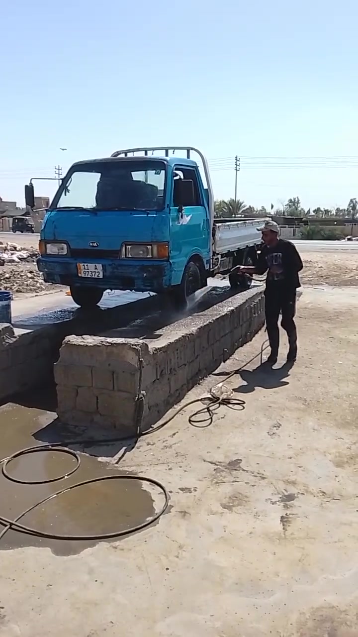 السلام عليكم كيا للبيع موديل 94 سياره جاهزه كل نقص ما بيها ماكينه جديده گير اكسن قماره بلاديه سنويه 31 رقم انجليزي بغداد السعر 35 ورقه  مال 8 جنكال رقم  الهاتف***********

نص مكتوب في الصور:
- 12:27 2026/7/21 REDMI A5
- 12:29 2026/9/21 REDMI A5