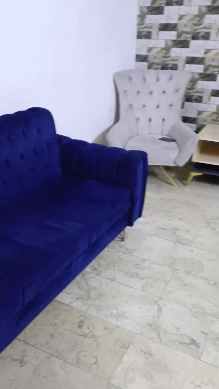 ٨مقاعد • تركي • نظيف