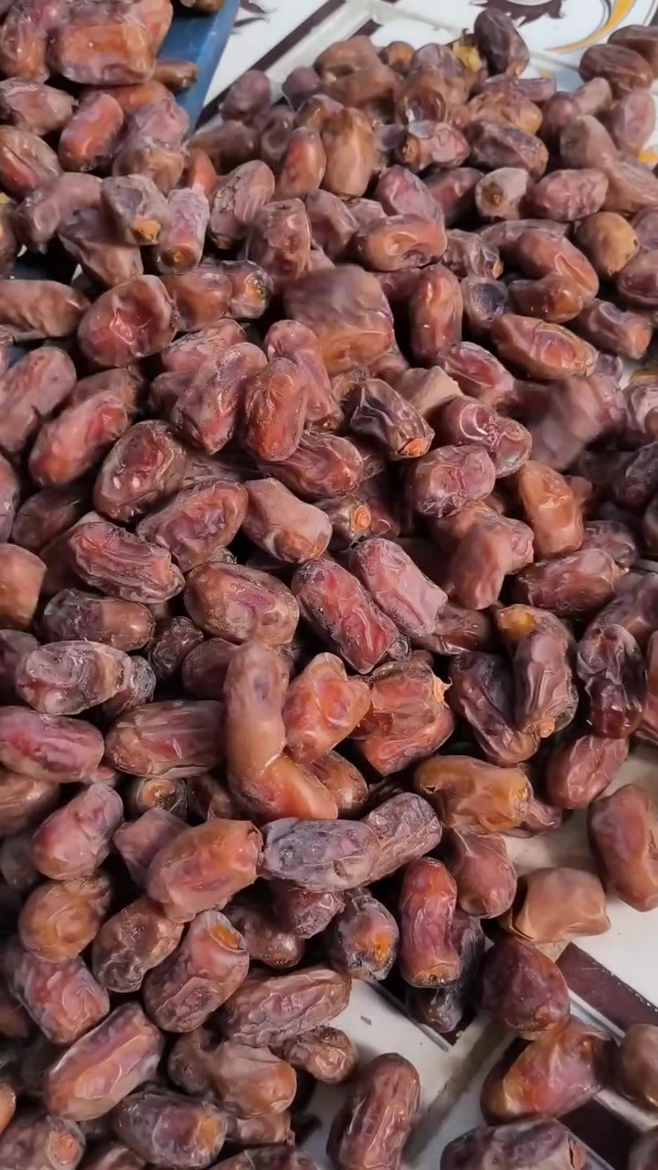 تمر شويثي • درجة أولى • ناصريه