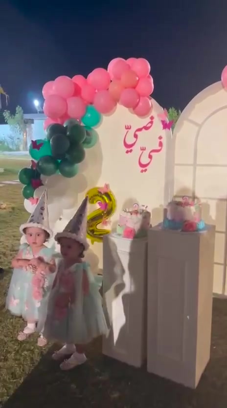 🌸 في الأفراح تزغرد عصافير الحب 🕊️❤️
✨ وترقص أوتار القلب شغفاً 💕🎶

🎉🌿 مستمرون معكم في إحياء الحفلات وأعياد الميلاد 🎂🥳

استمتعوا بأوقاتكم الجميلة ✨❤️
ووثّقوا أجمل لحظاتكم وذكرياتكم السعيدة 📸🥰
في مزرعة لاندو للإيجار 🌴🏡

💫 أوقات جميلة، وذكريات أجمل 💕
📍 بانتظاركم في مزرعة لاندو 🌿
للاستفسار ***********
واسط-الصويره-قريه جويميسه الغربيه
