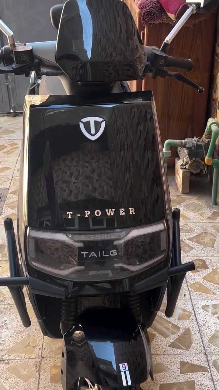 � للبيع دراجة كهربائية T-POWER من TAILG 🔥

🖤 اللون: أسود
⚡ كهربائية بالكامل
✨ الحالة: نظيفة ومرتبة
🛵 تصميم أنيق وعصري
🛡️ مزودة بحماية أمامية
🪞 مرايات جانبية
💡 واجهة أمامية LED
🪟 زجاج أمامي للحماية من الهواء 
ملف بقدره ٢٠٠٠واط 
ماشيه فقط 700كيلو 
السعر 800 
الاتصال على رقم ***********
