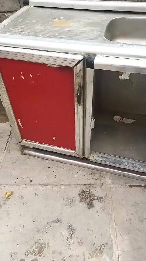 طباخ شغال • سنك ناقص باب
