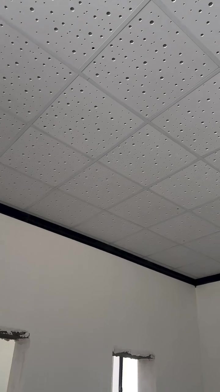 السلام عليكم
المهندس للديكورات 
***********
