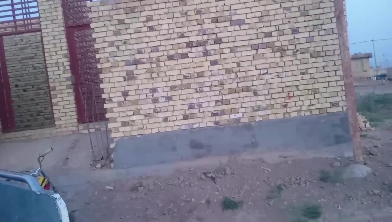 سلام عليكم عندي هيكل بحي الصحه ١٠٠ مربع واصل لسكف خريطه تخبل شبابيج وبيبان تفصال درجه أوله هاذا رقم الطابو 13499 وهاذا رقمي ***********
