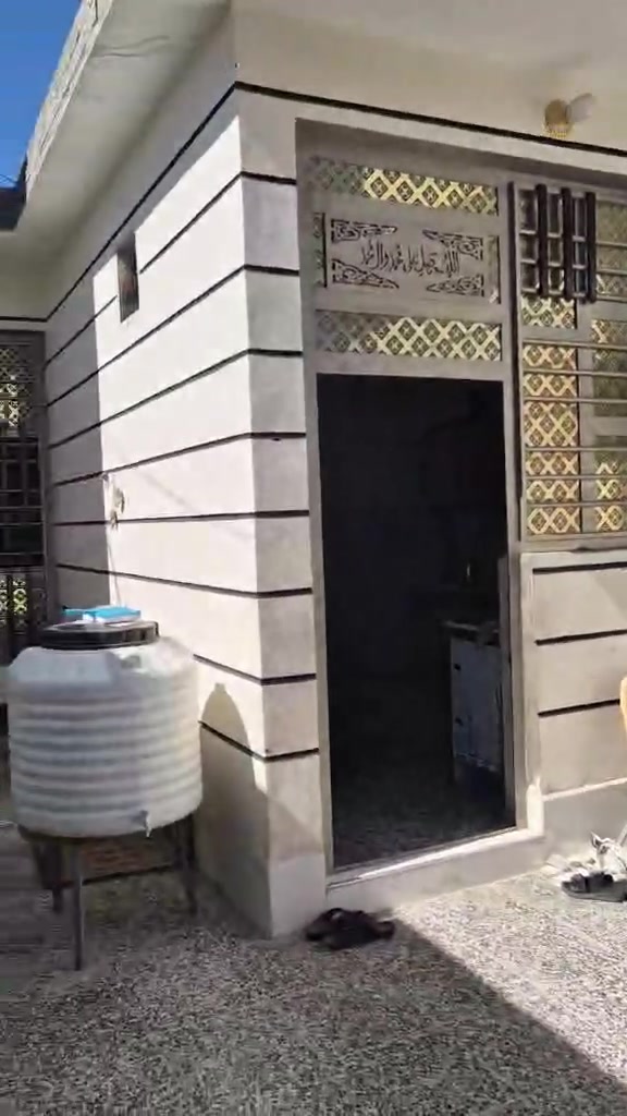 فرع بيت حنفش • بناء حديث • ١٣٠م