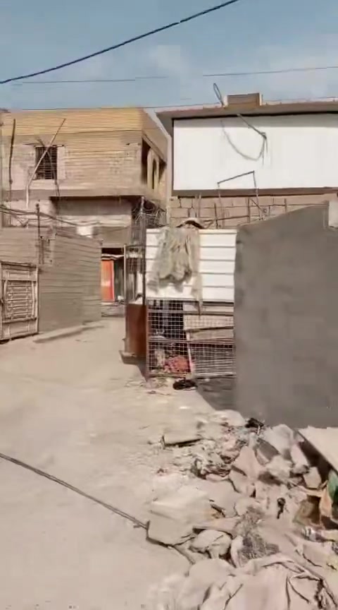 بيت تجاوز للبيع المساحه 140 متر فول مواصفات للعنوان الزعفرانية شارع الكهرباء الشيشان قرب ساحه ابو فريد الاستفسار الاتصال على الأرقام 
***********
***********
