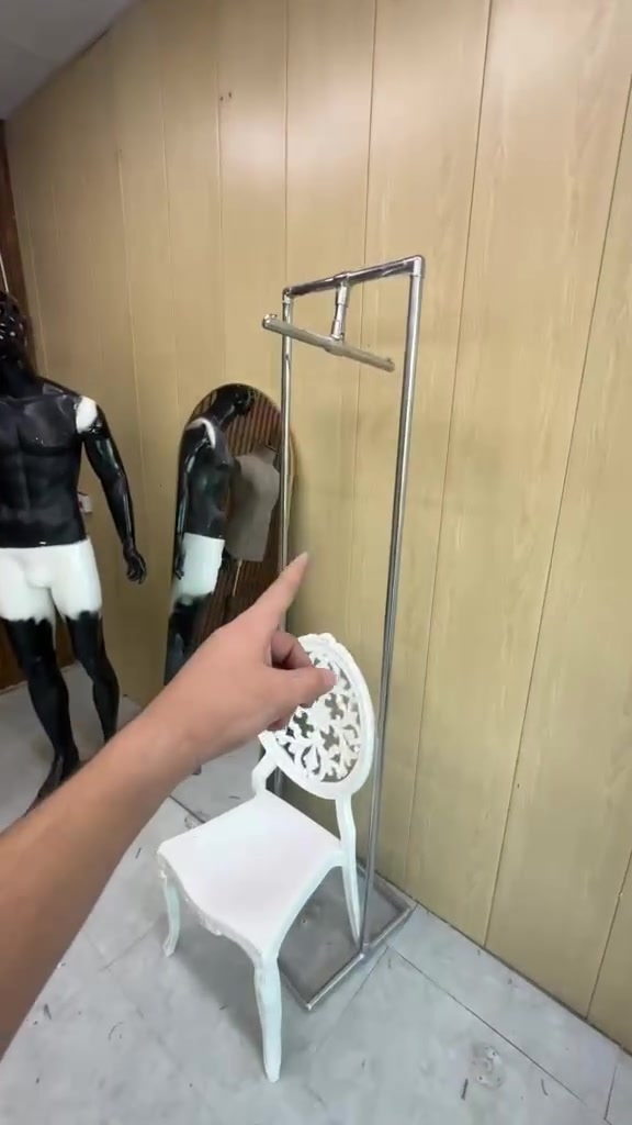 شباب ذني شلعه كله جديد رايدهم ب ٤٥٠ الف
***********
