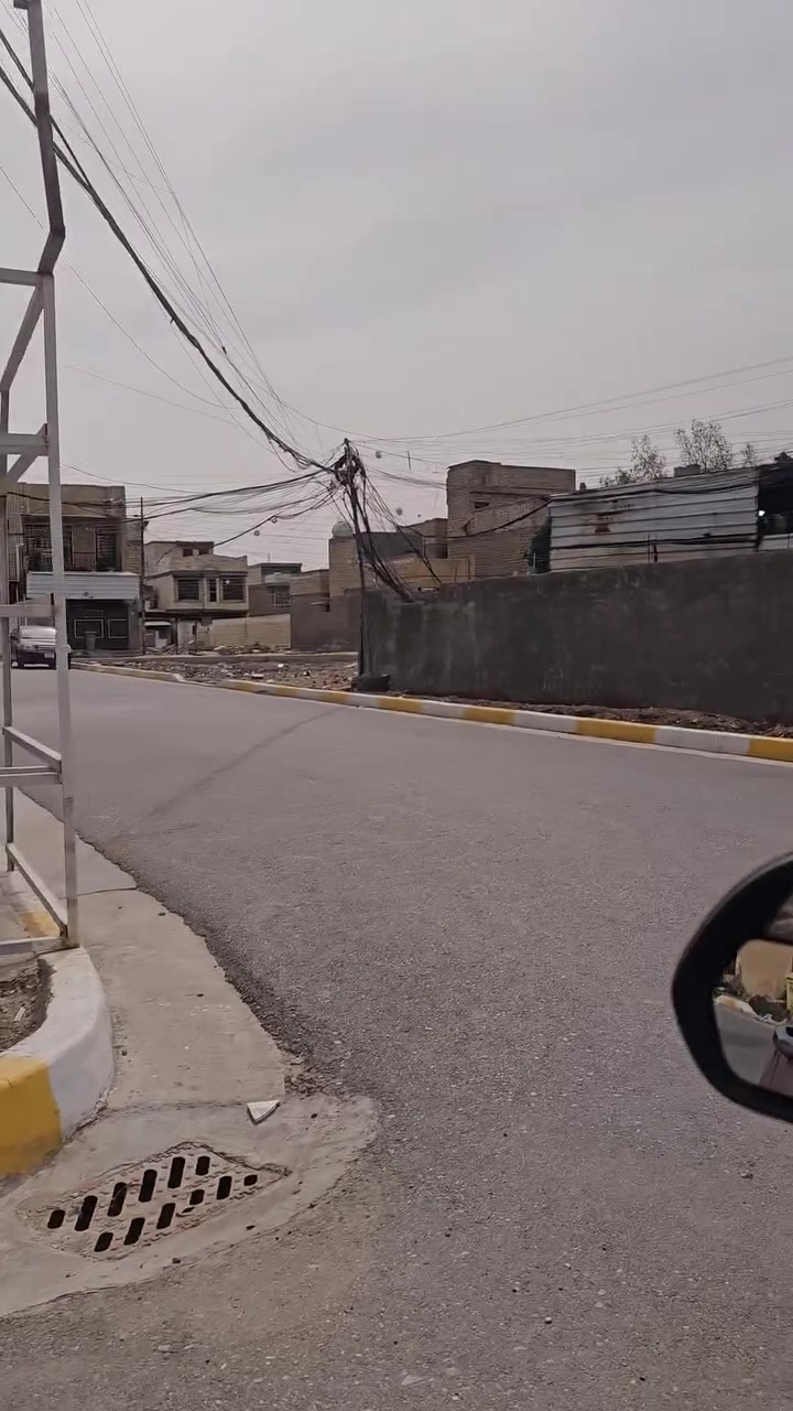 قطعة أرض للبيع رقمها ٢٧١٠٣ ... ٣٠٠ متر مربع.. حسينية قريبة جدا من شارع ٤٠ للتفاصيل واتساب 
***********
