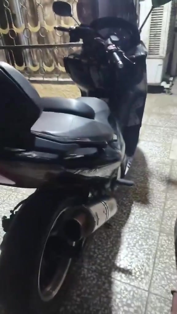 سلام عليكم  تيماكس موديل ١١ مكفوله  مكينه برغي  ما مفتوح بيه ماشيه ٣٤ حقيقي  دراجه ايبس وسكيورتي سعره ٣٣بيه قليل كلش مكاني بغداد الغزاليه بيه تجوه اصليه *********** شراي يخابر

