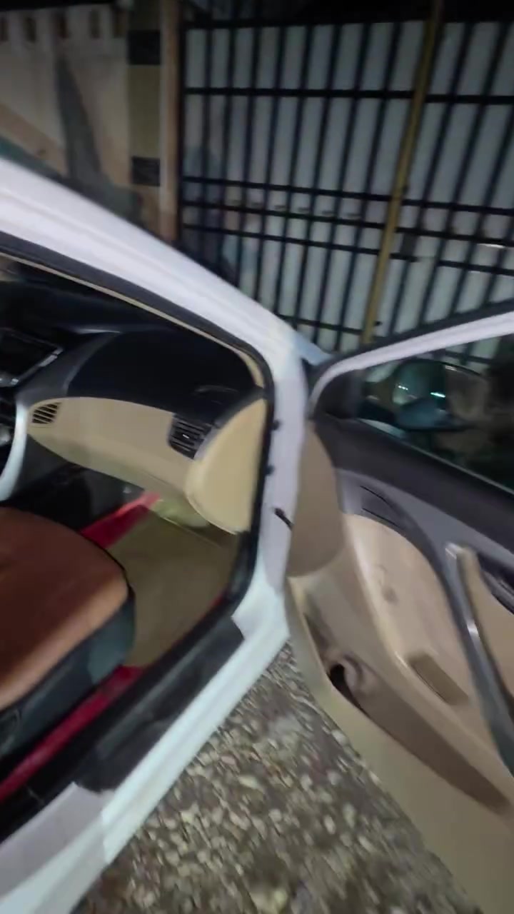 النترا ٢٠١٢ وارد امريكي بيها صبغات رقم بابل انكليزي محرك ١٨٠٠دوش تبريد شغال منظومه جديده محرك بي ضعف كير جديد
سونارها بي كل التفاصيل 
السعر ٨٥ و بيها مجال
للاستفسار 
***********
النترا ٢٠١٢ وارد امريكي بيها صبغات رقم بابل انكليزي محرك ١٨٠٠دوش تبريد شغال منظومه جديده محرك بي ضعف كير جديد
